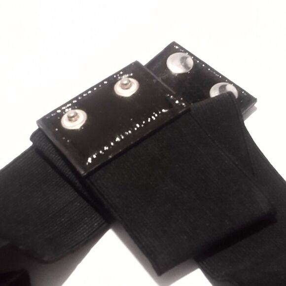 Vintage Wet Seal Black Stretch Belt with Silver Chain Accent – One Size - Picture 6 of 6